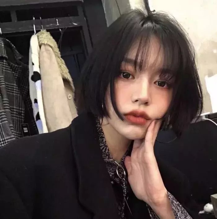 淘气小女巫第一季